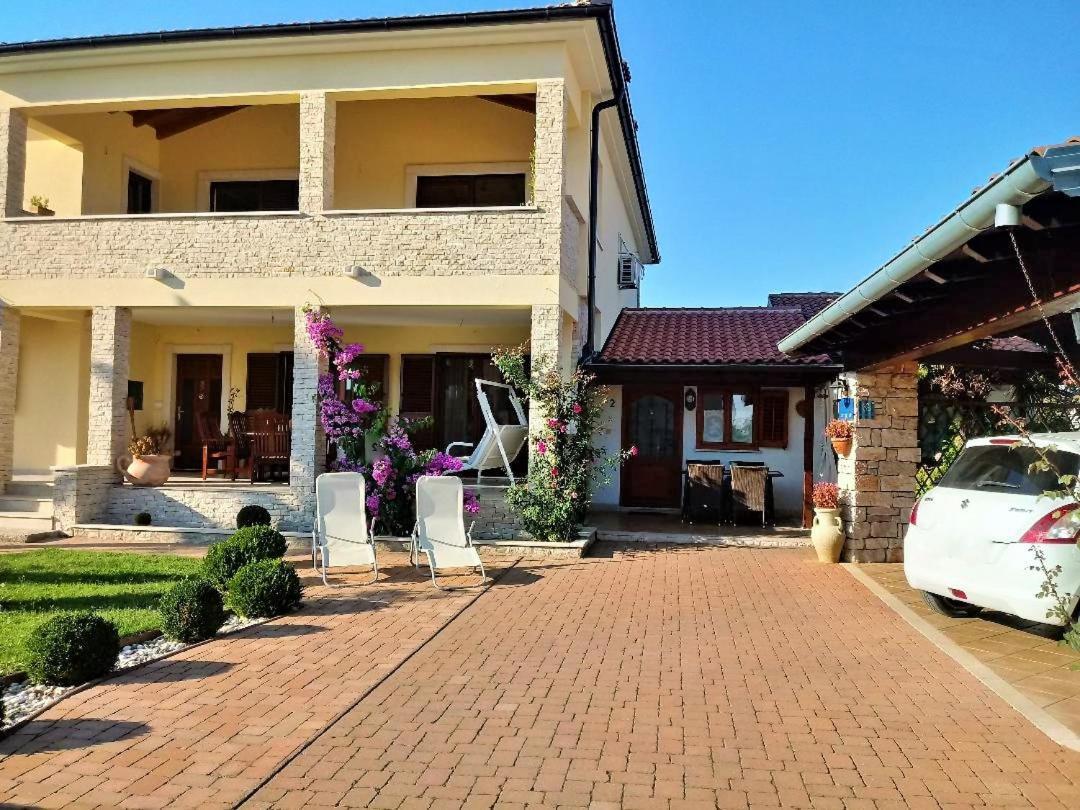 Apartments Sara ベール エクステリア 写真